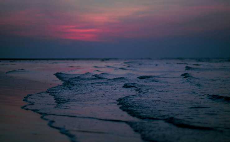 &lt;|begin_of_box|&gt;C罗宣布2026世界杯后退出国家队：传奇谢幕的体育意义  